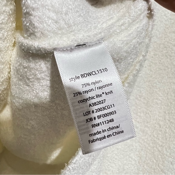 Barefoot Dreams cardigan ivory sweater: Box O - Picture 11 of 11